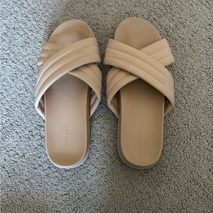 Tan American Eagle Slides